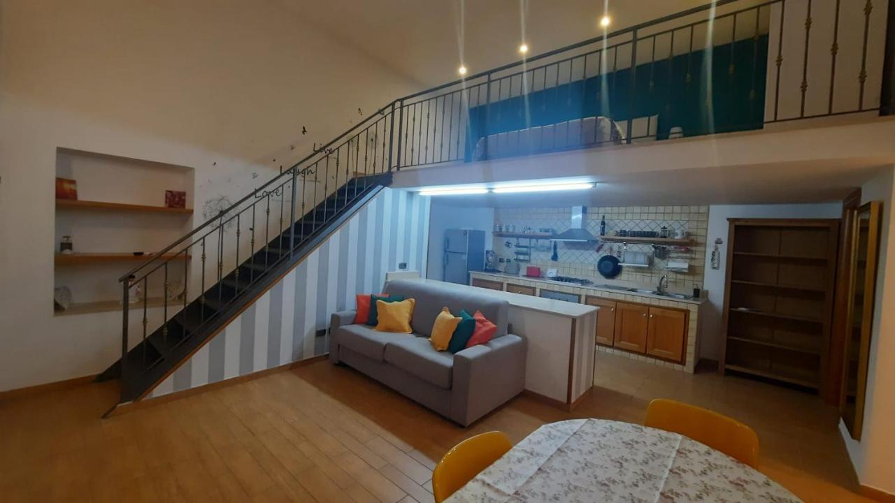 White Home Quartieri Spagnoli Napoli Eksteriør bilde